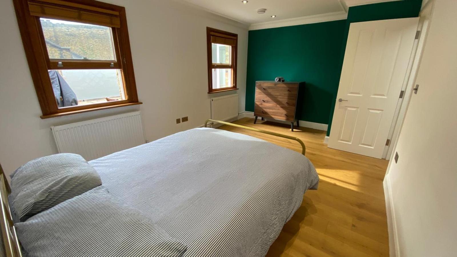Apartment Cosy Flat Of 2 Bed And 2 Toilet